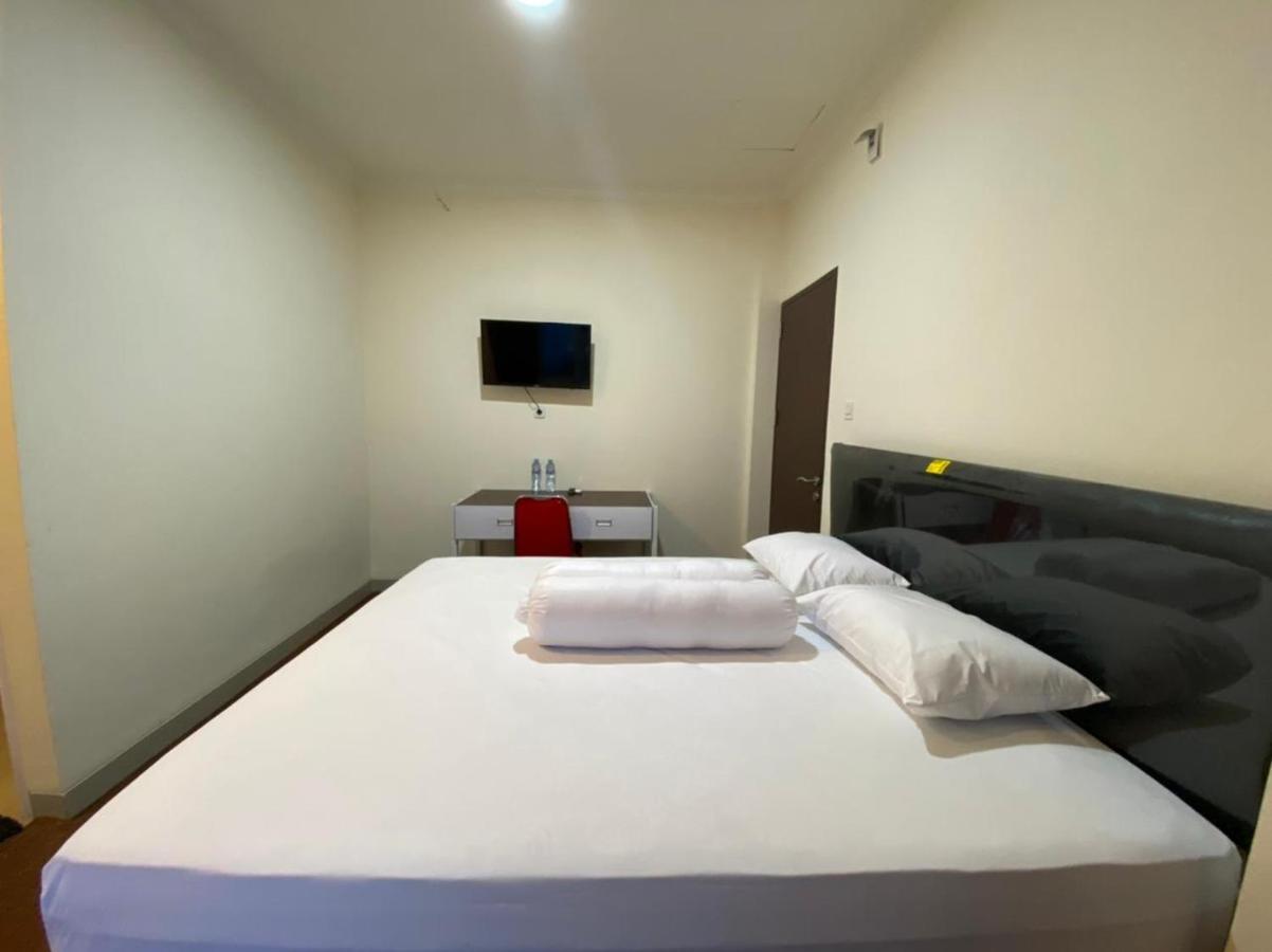 Mapala Guest House Makassar Redpartner ภายนอก รูปภาพ