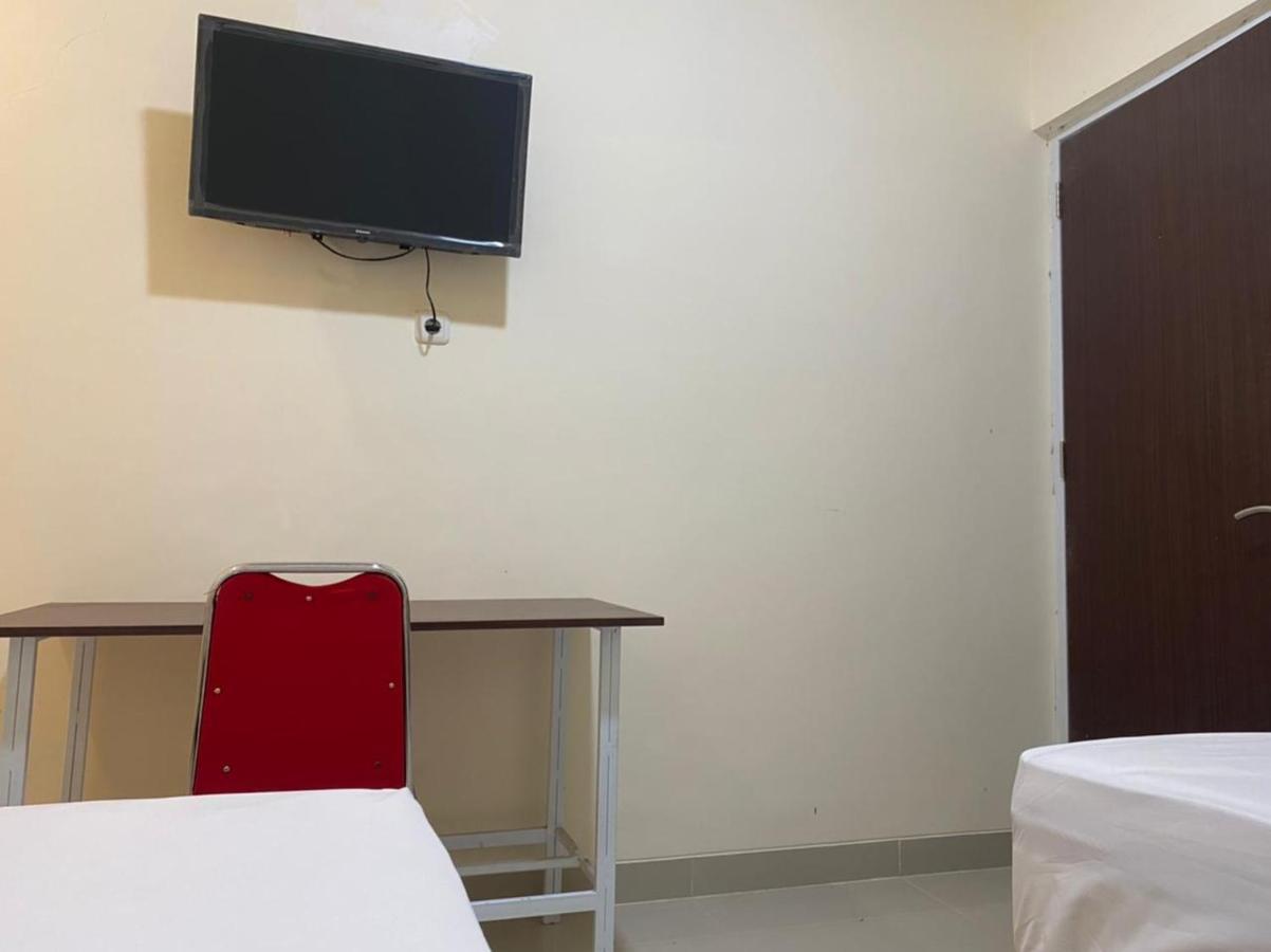 Mapala Guest House Makassar Redpartner ภายนอก รูปภาพ